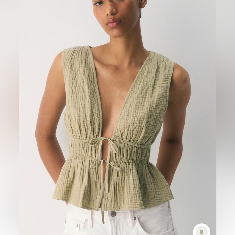 Aritzia air plush cotton top